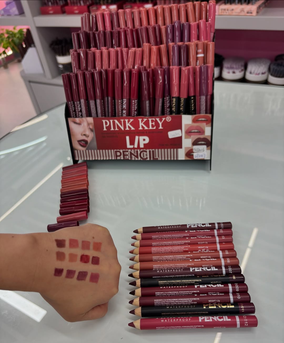 PINK KEY LIP LINER / LIP PENCIL | / الشفاه تحديد قلم KEY PINK قلم الشفاه